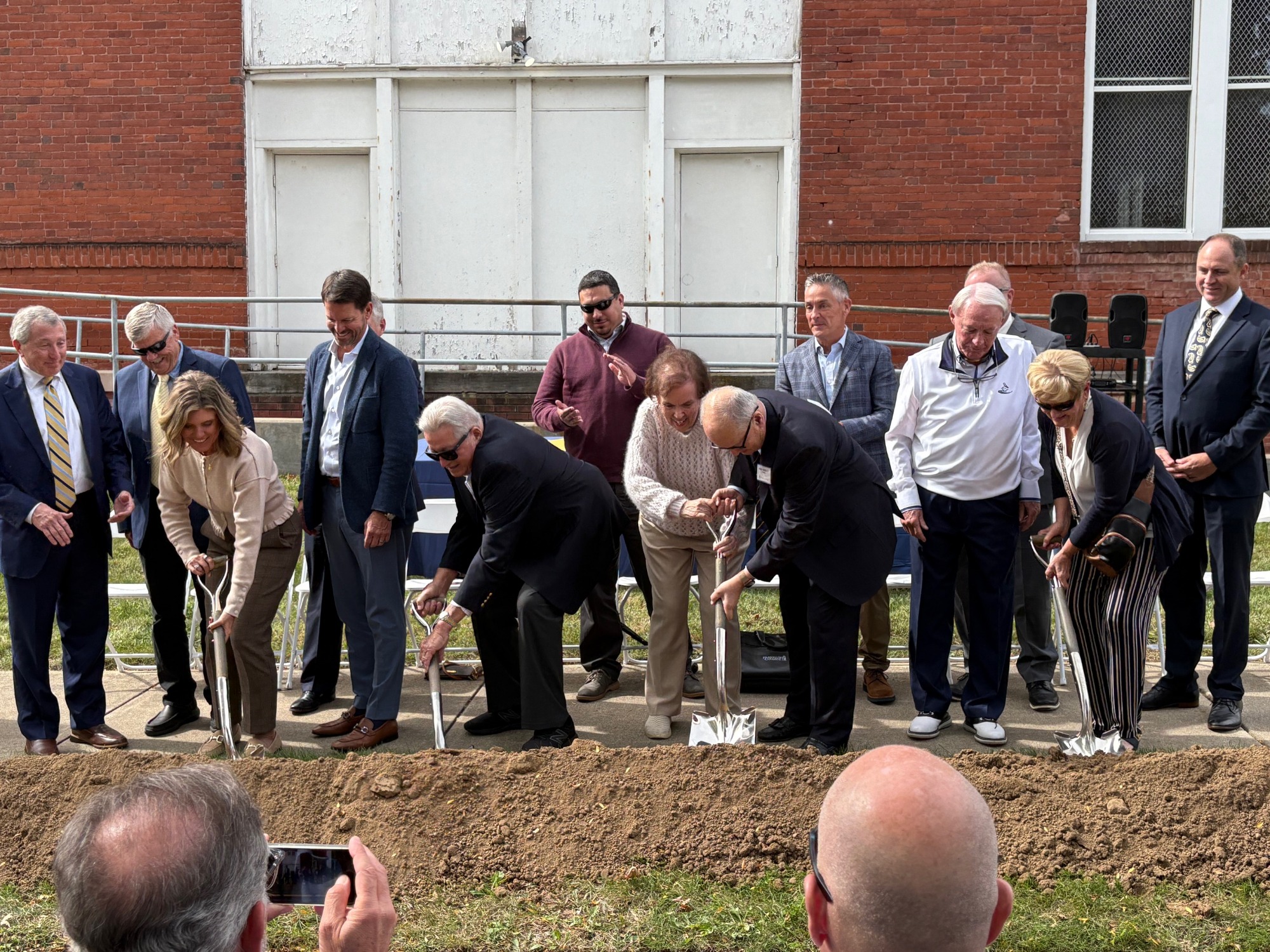 Elwood Groundbreak 1