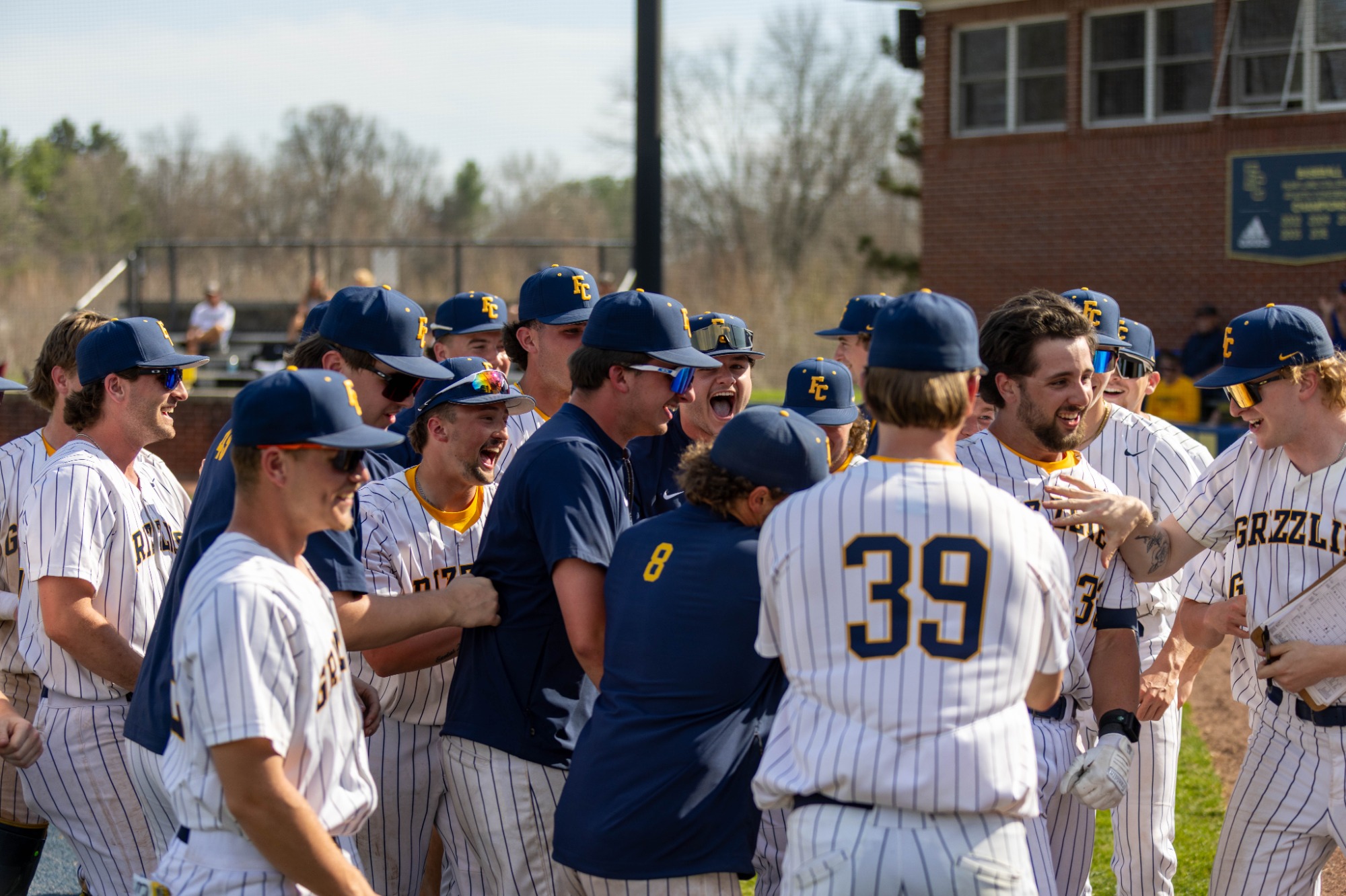 BASE MSJ Martin 38