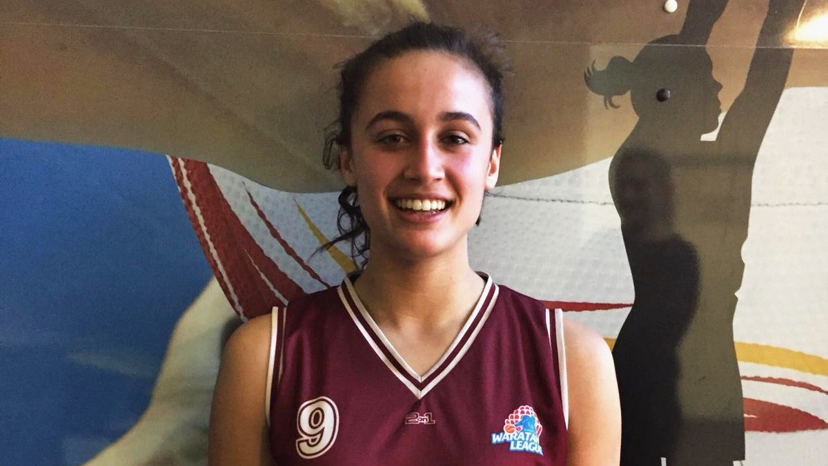 Cascades ink Australian guard Walker University of the Fraser Valley