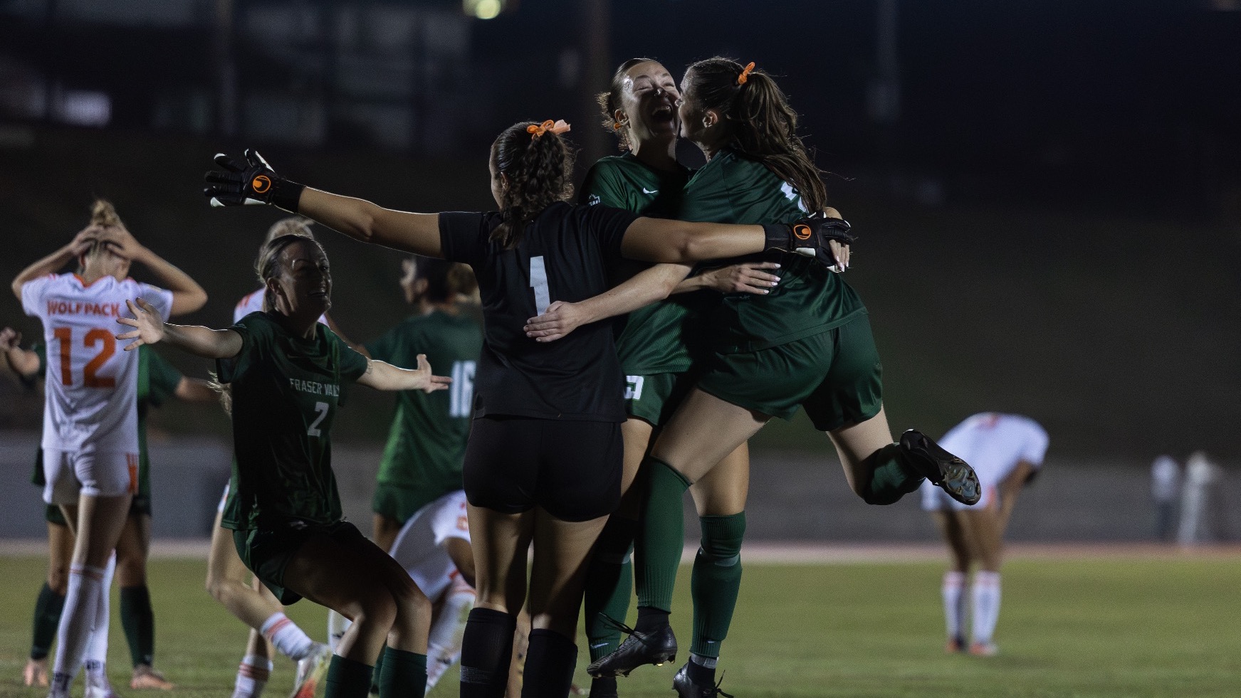 Cascades celebrate after the win against TRU