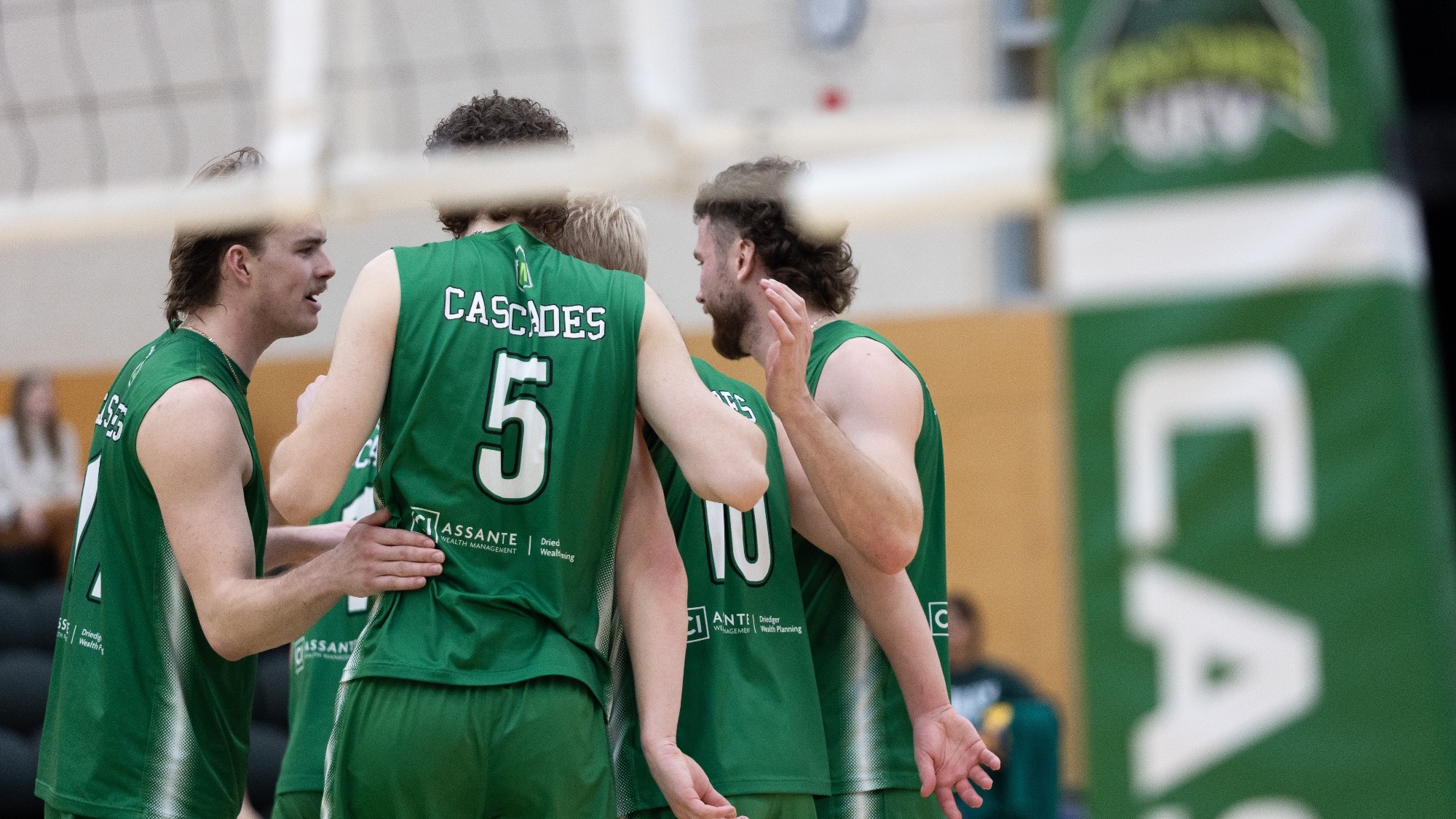 Cascades mVb celebrates a point against Brandon 
