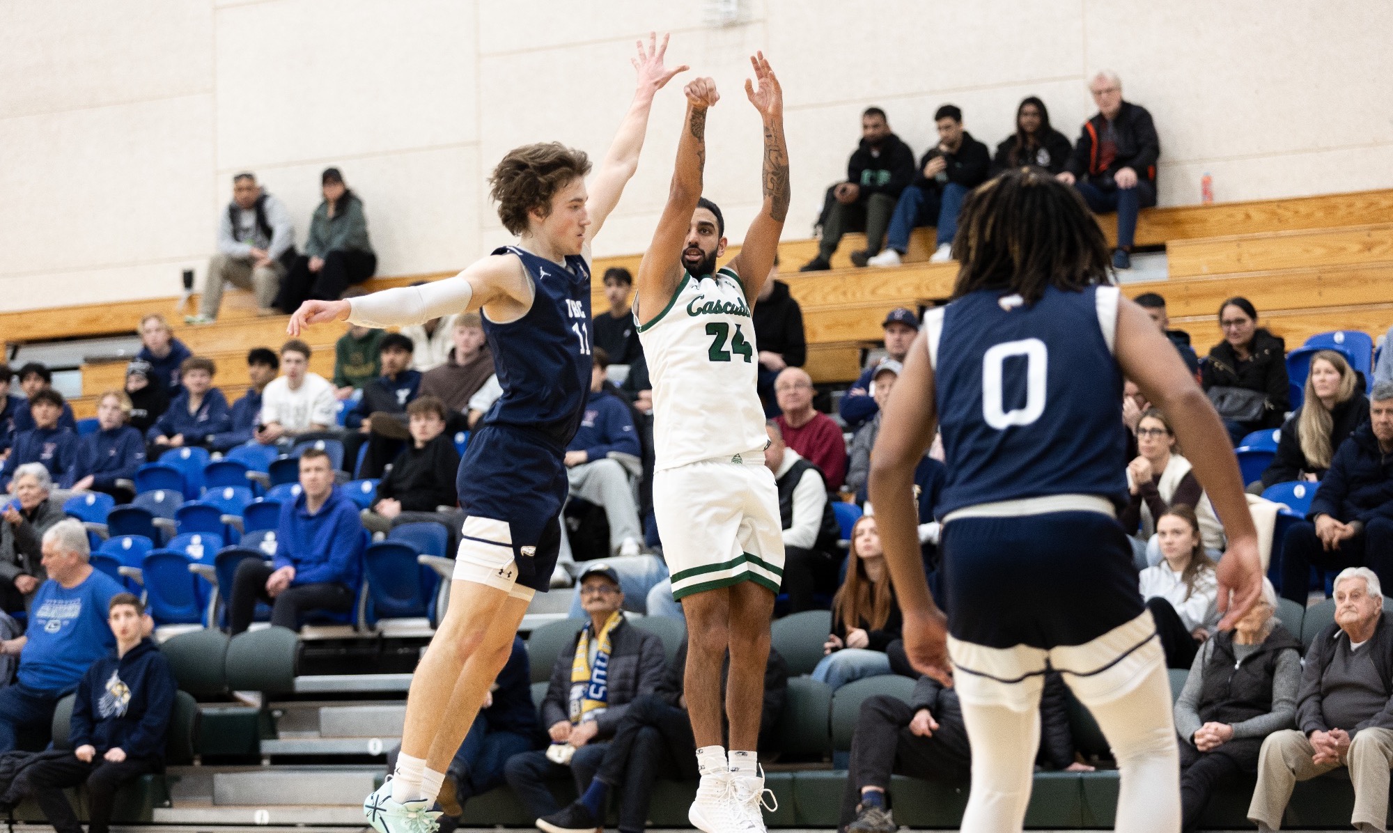 Dil Randhawa shoots a three