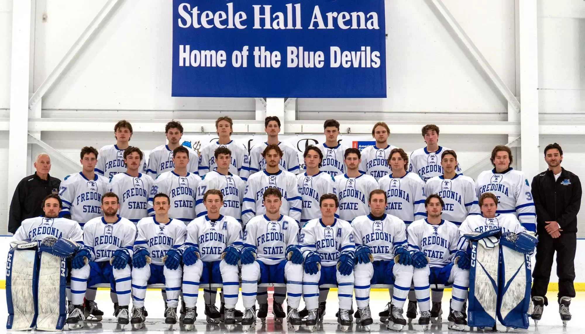 Men's Hockey Team Photo 2025-26 season
