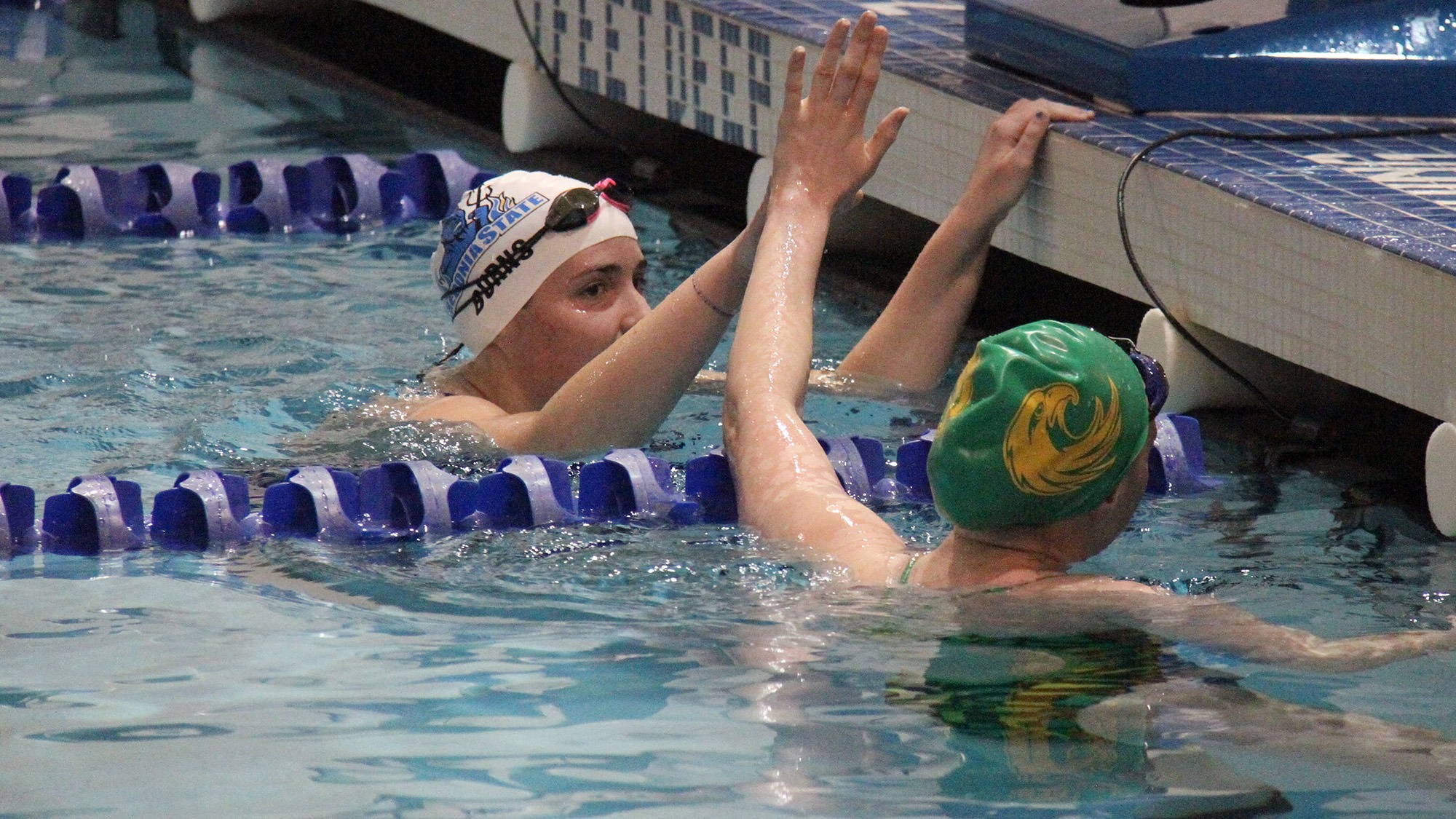 swim hi 5