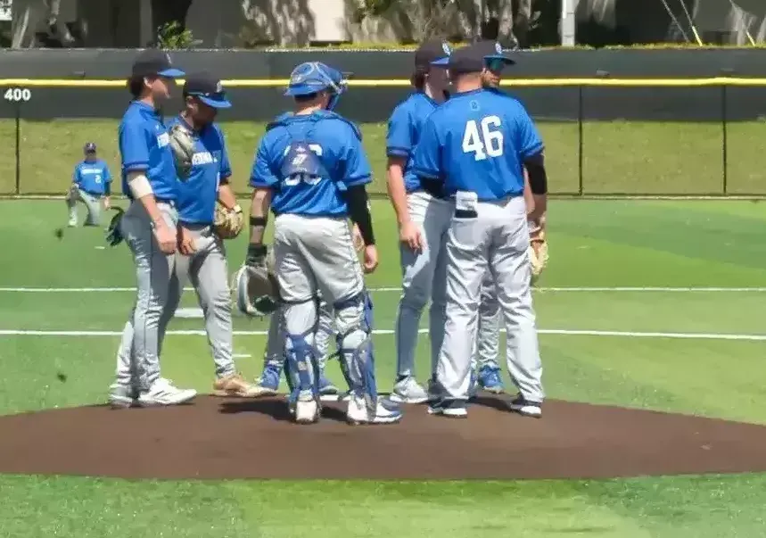 team huddle vs bates