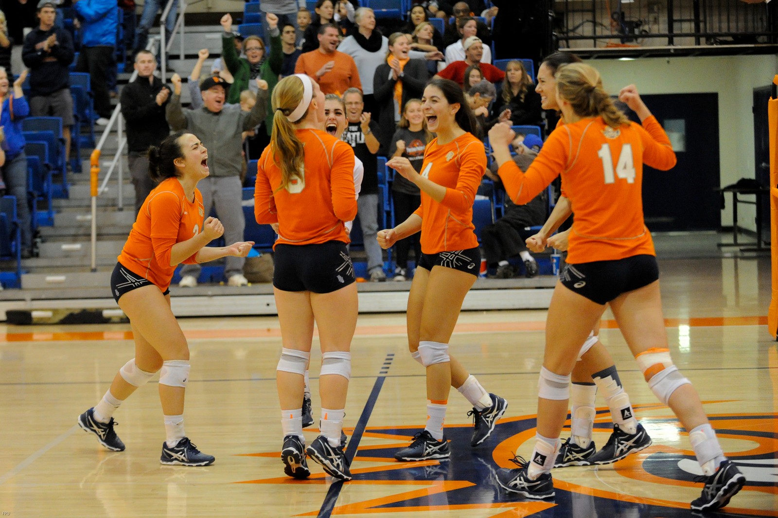 Bissie DenHartog 2016 Women's Volleyball Fresno Pacific