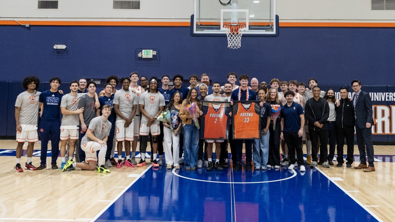 mbb senior night v vanguard