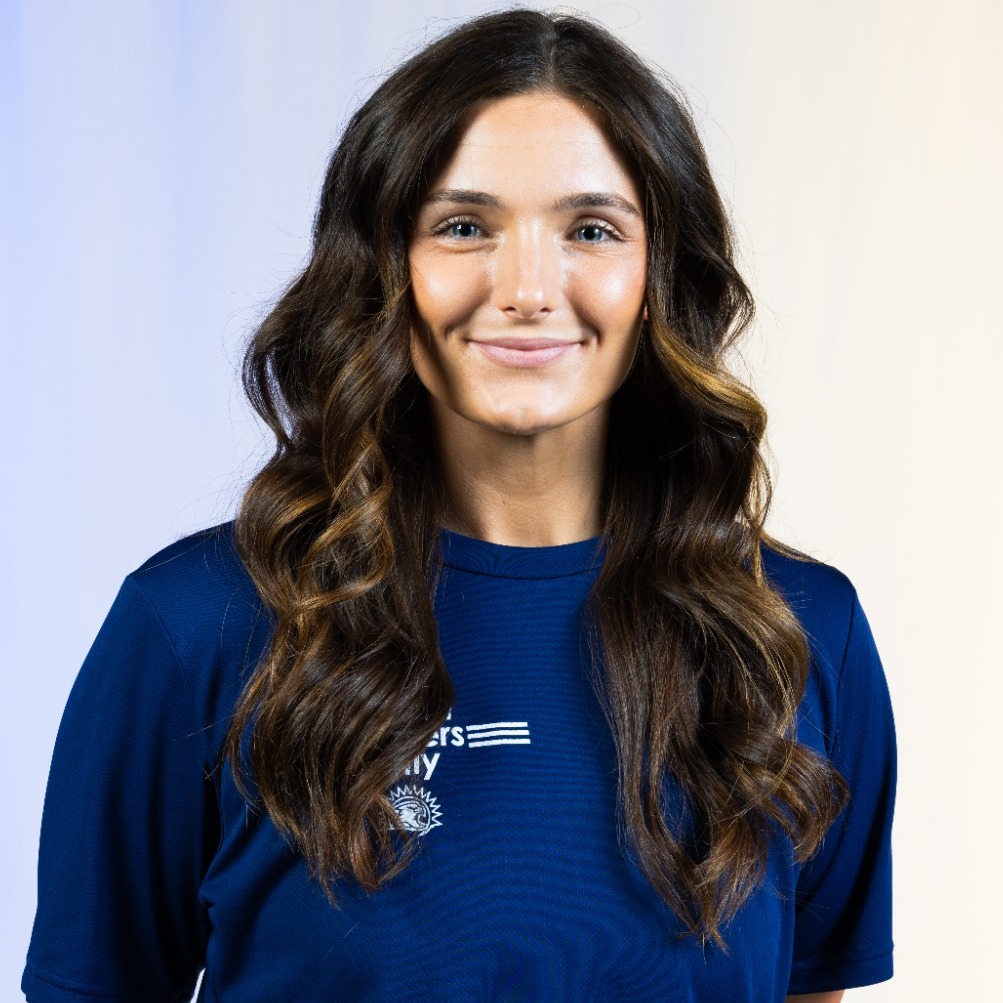 Assistant Women's Basketball Coach Maesyn Rix