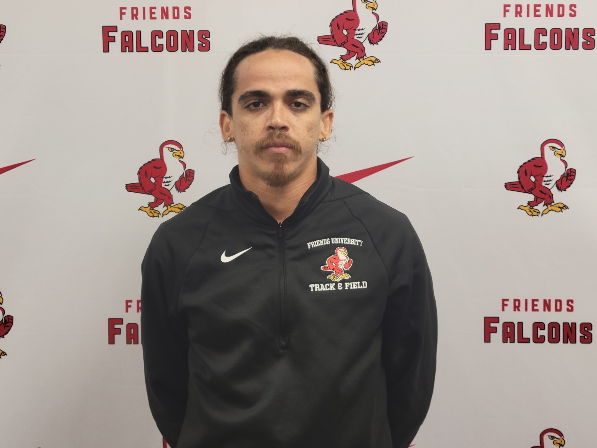 Assistant Coach Michael Lockhart pic