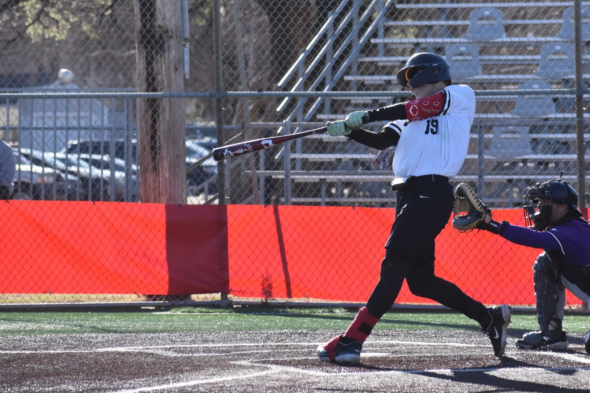 Holden Sabor action web