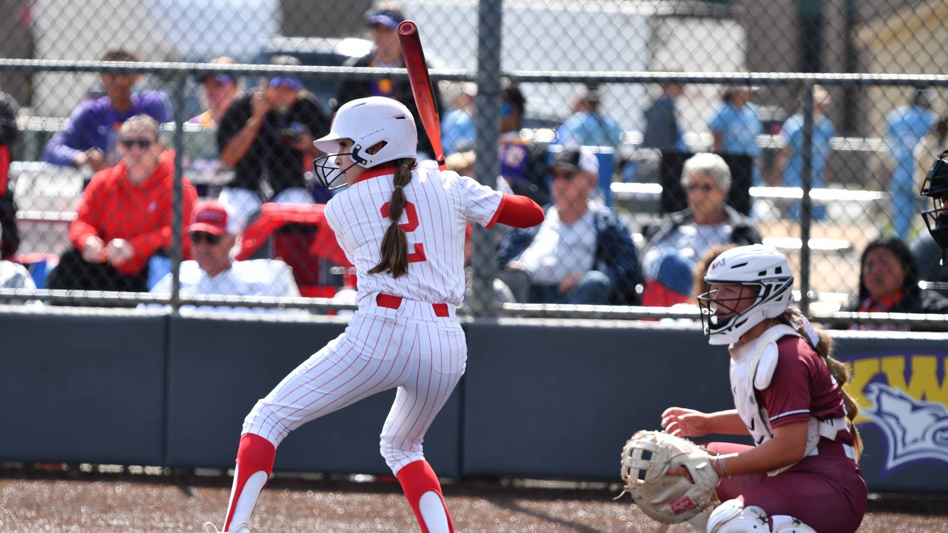 Raeleen Hernandez action web
