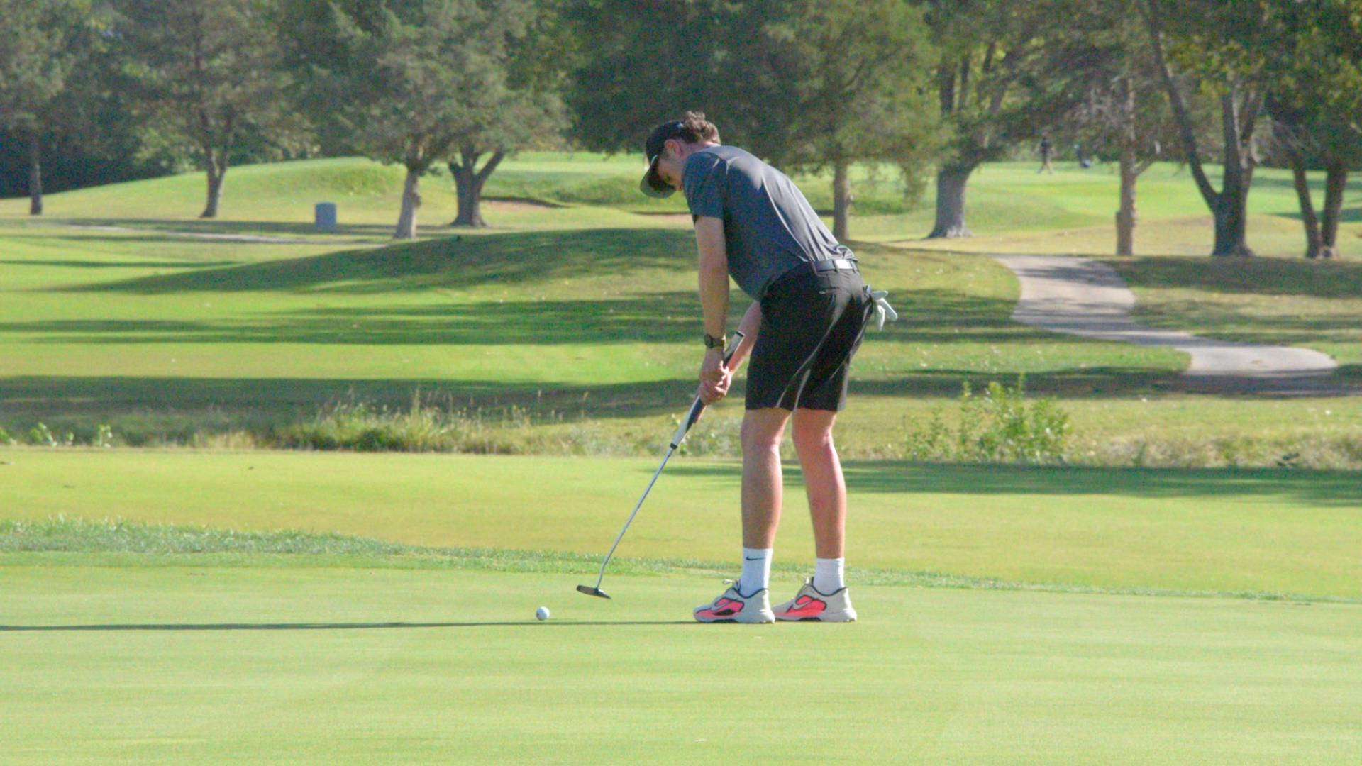 Men's Golf action web