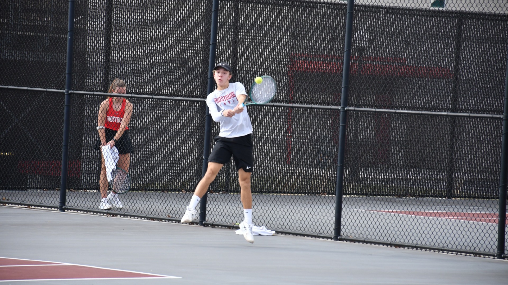 Iser Backhand v MU 26