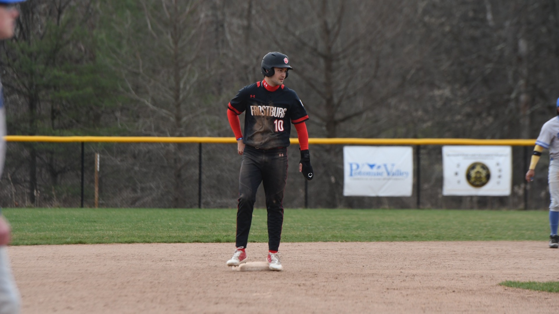 Holler at 2nd Base v Glenville 26