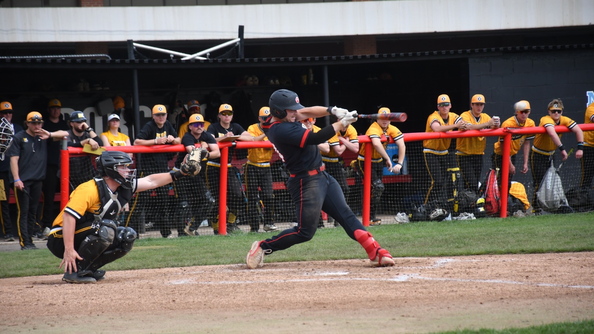 Bouma Swing v WLU 26