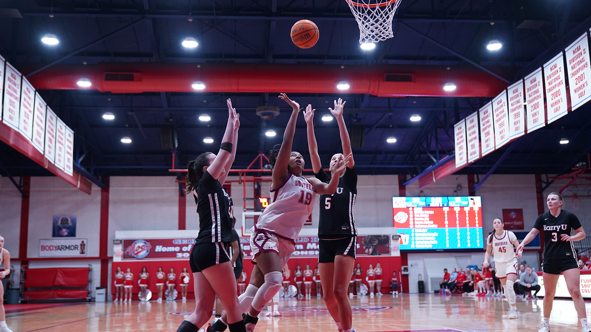 Nacoya Blocton Scoring a Layup against Barry