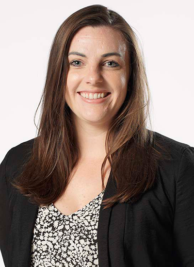 Lauren Tekavec Headshot