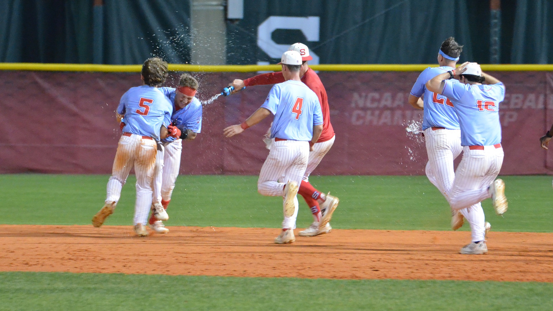 Burkhardt walk-off vs Northwood 3.6.26