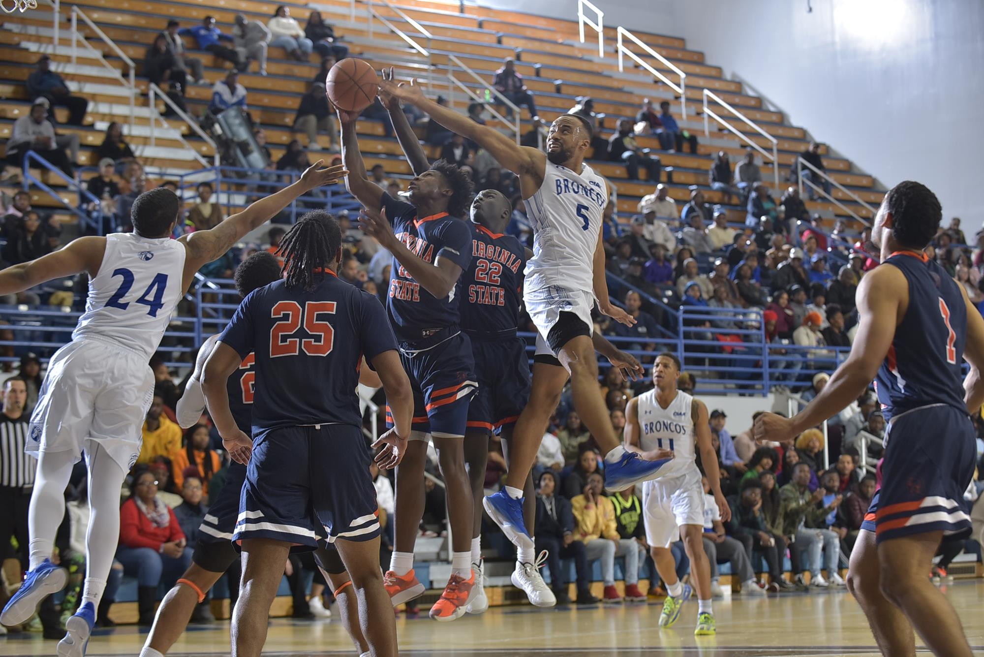 Broncos Squander In Conference Loss To Virginia State 62 68 