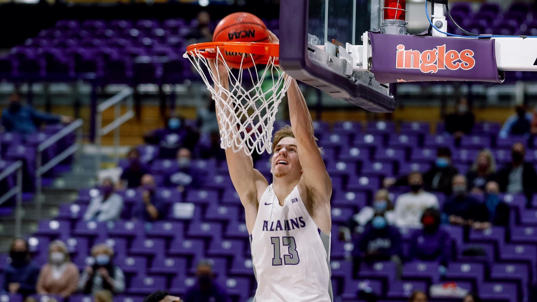 Furman Basketball To Entertain USC Upstate On Saturday Afternoon