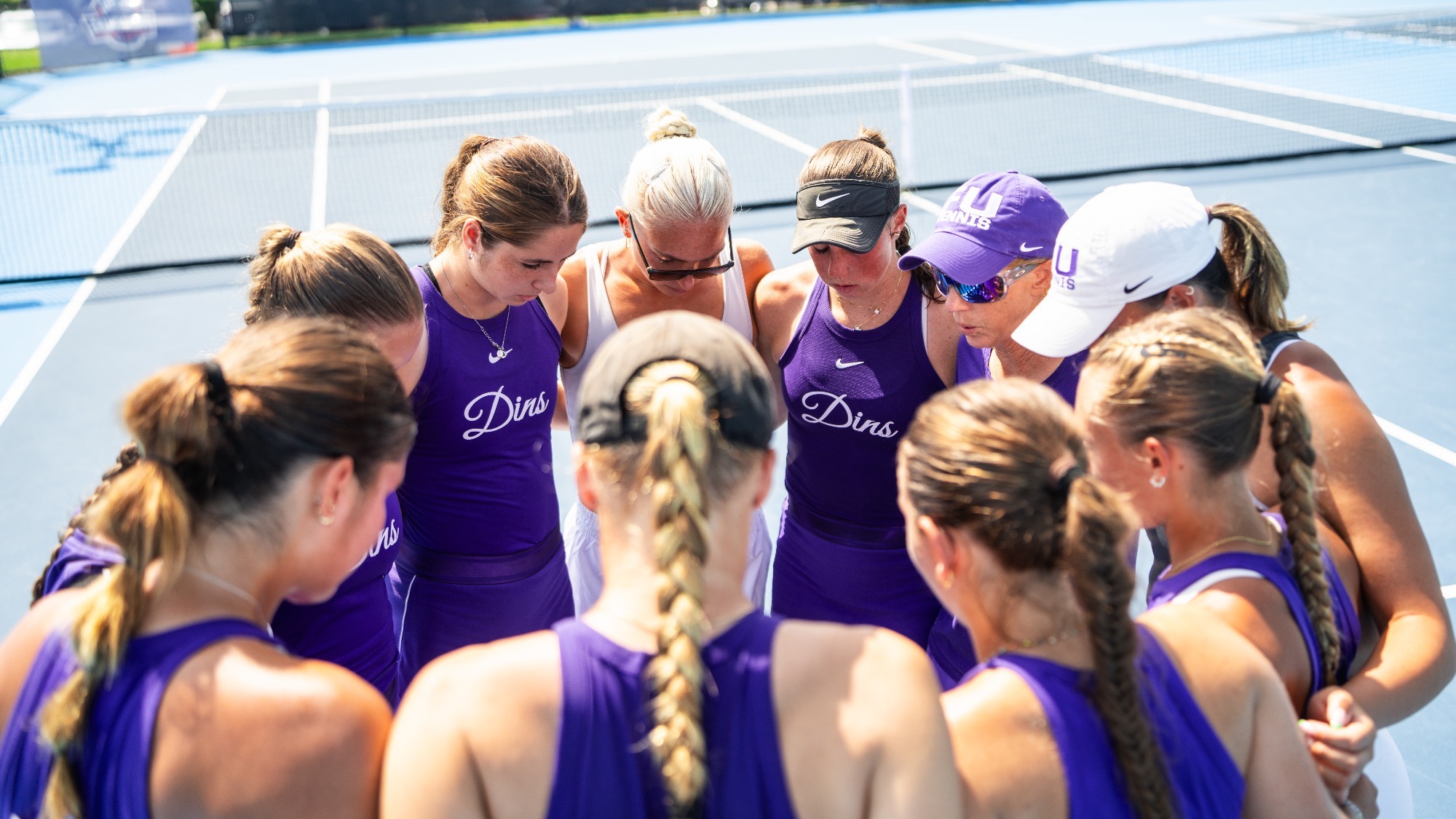 WTEN huddle