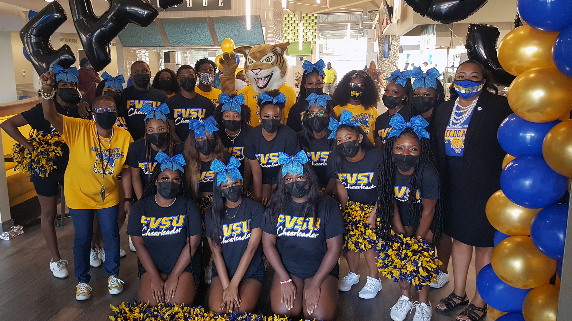 20 cheer cafe opening