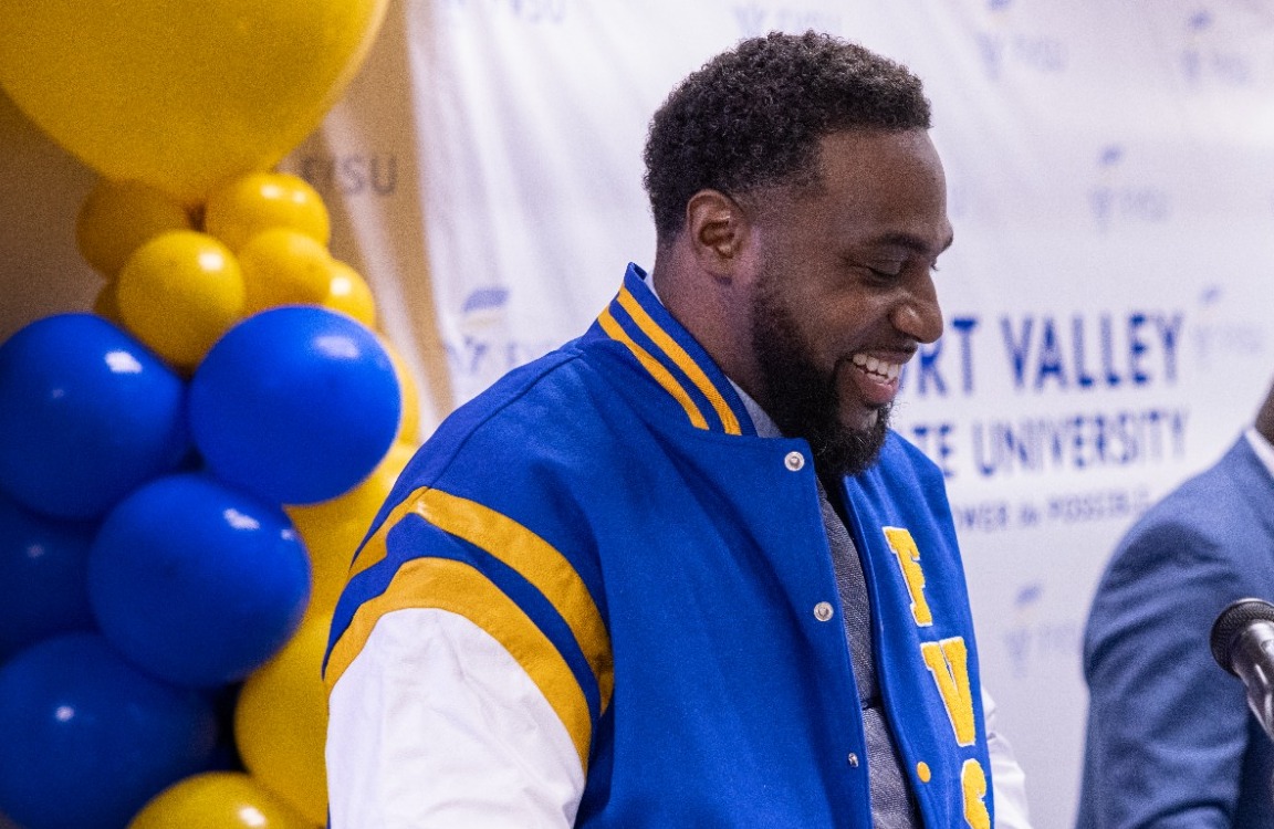 Coach Watson Pic