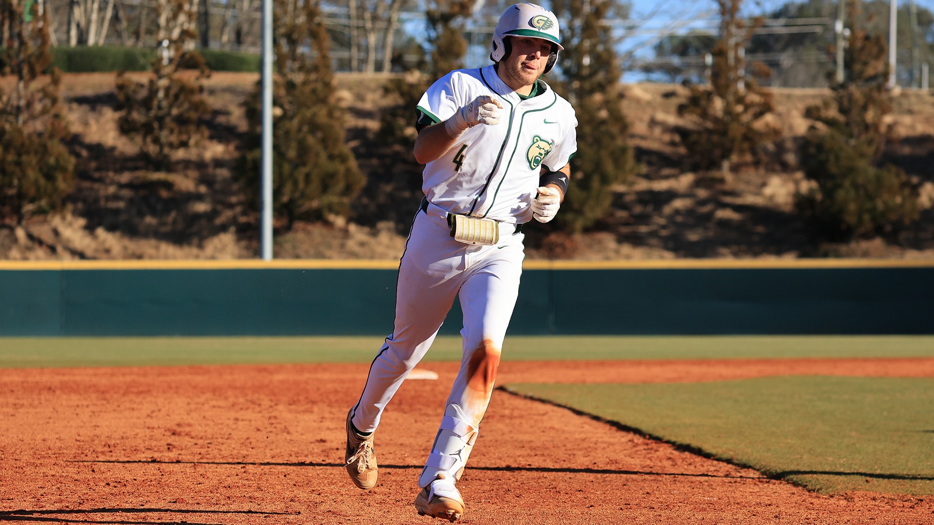 Pohlman home run trot