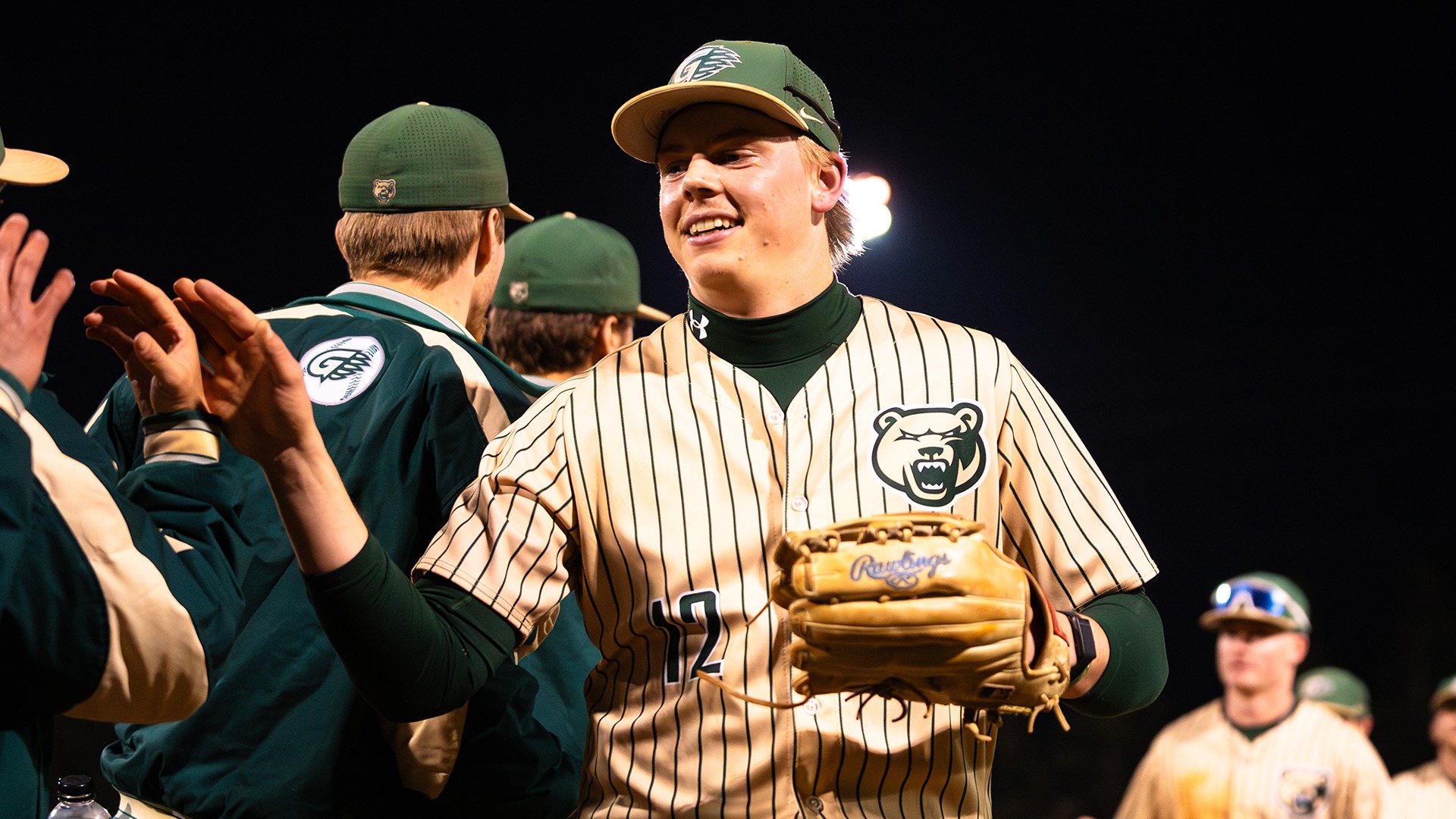 26_BSB_Win handshake line