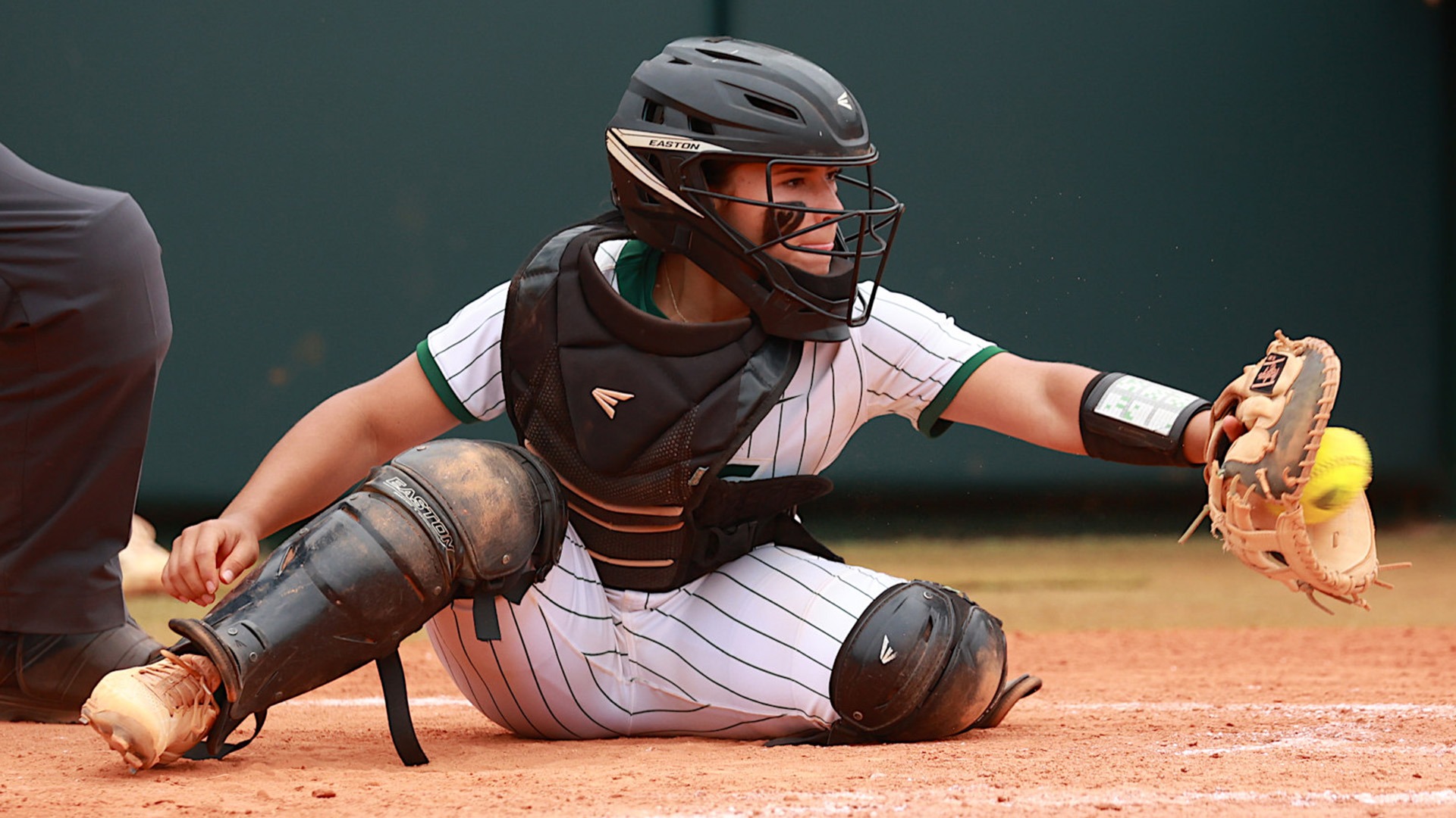 Brooke Rockhold catching