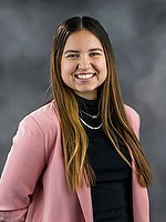 2022-23 Emelia Beldon women's basketball headshot