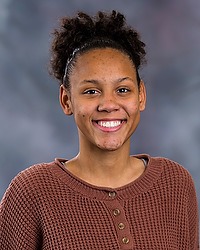 2023-24 Nykasia Rivera women's basketball headshot