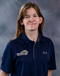 Jules Nymo swim headshot 23-24