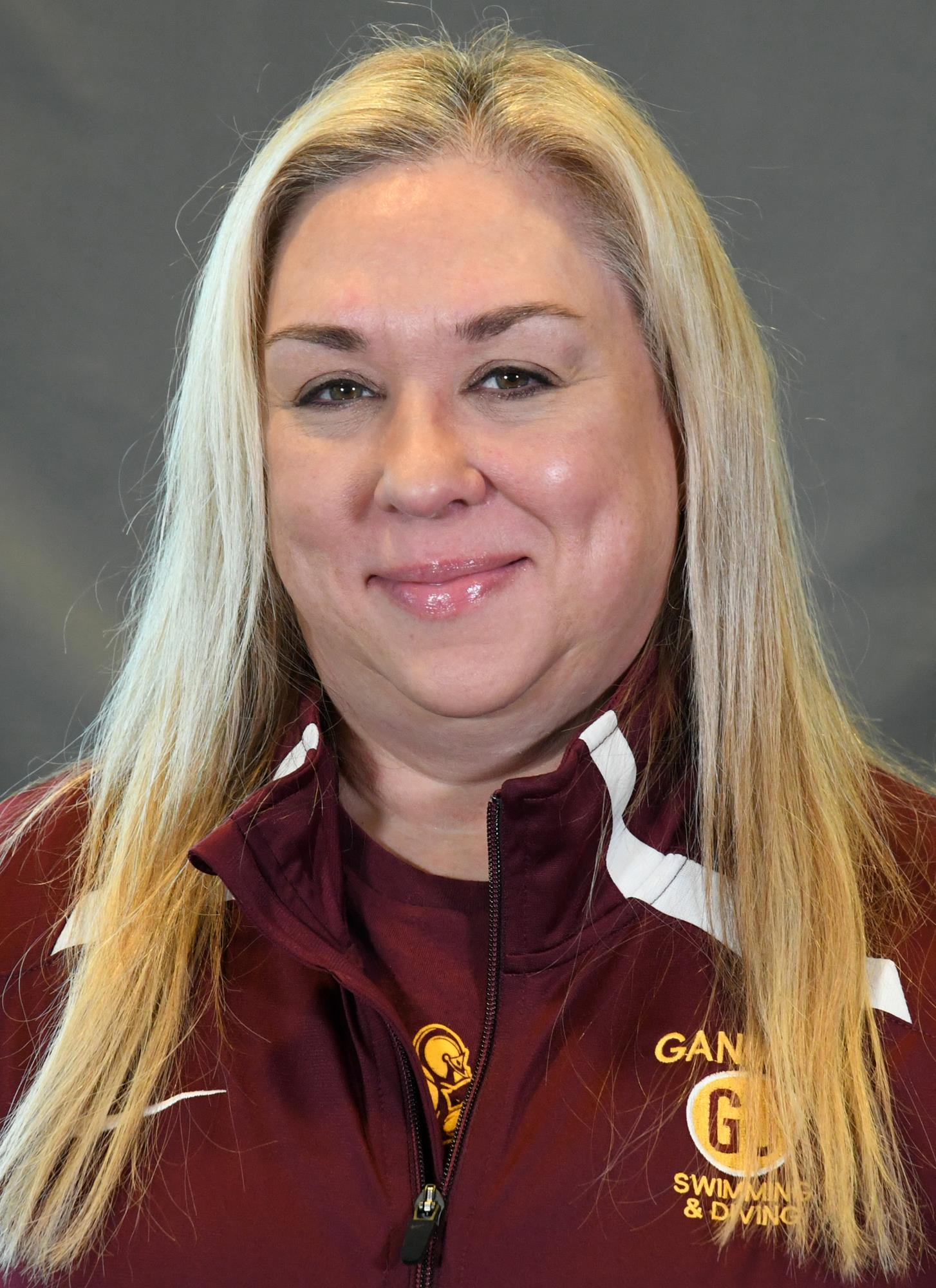 Diane MacWilliams headshot