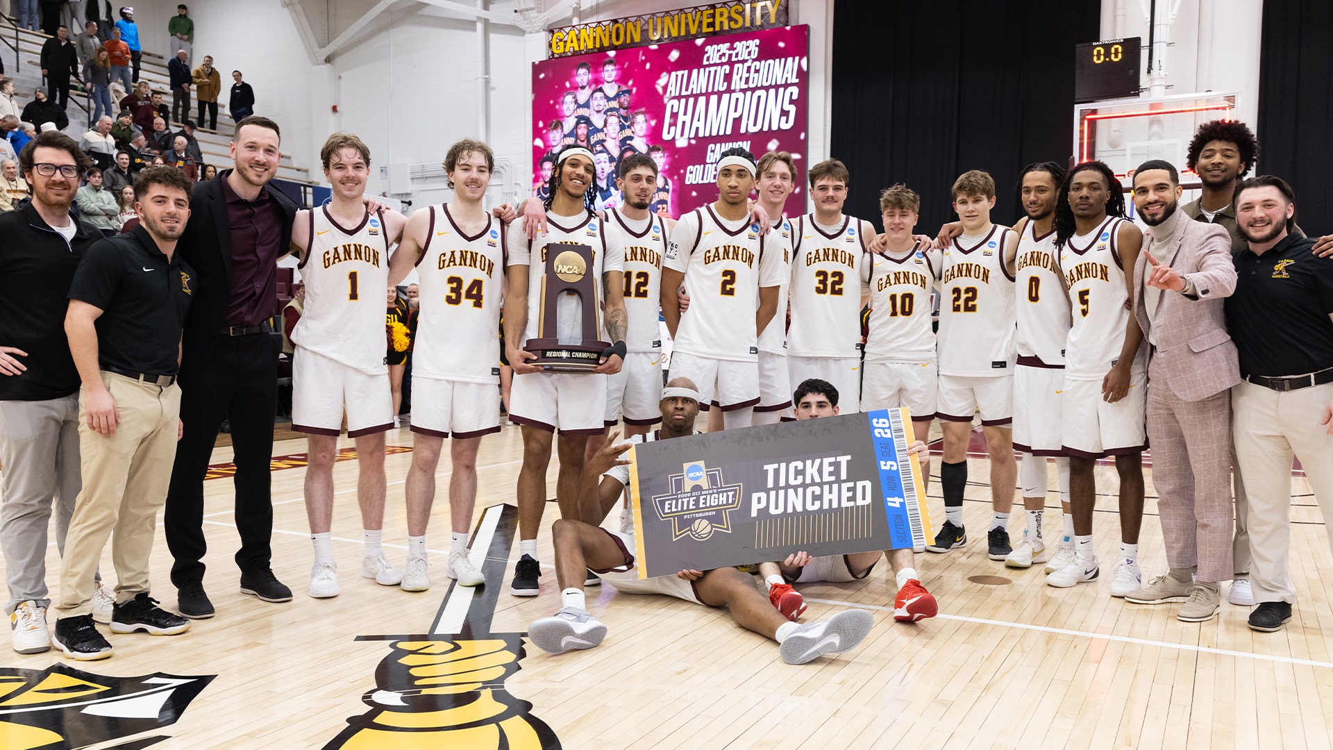 MBB Championship Team Picture 