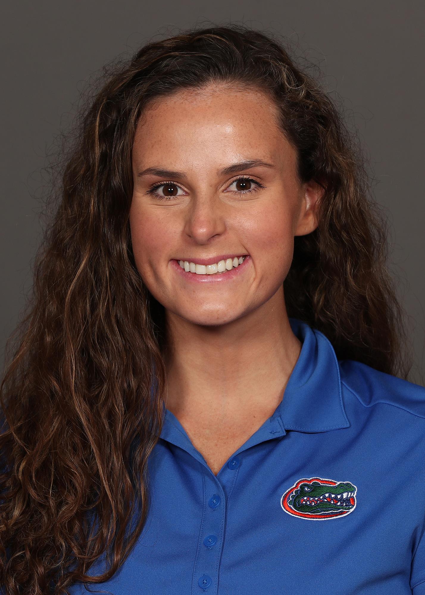 LeddyKaitlyn_Softball_Headshot_200828_7655.jpg 