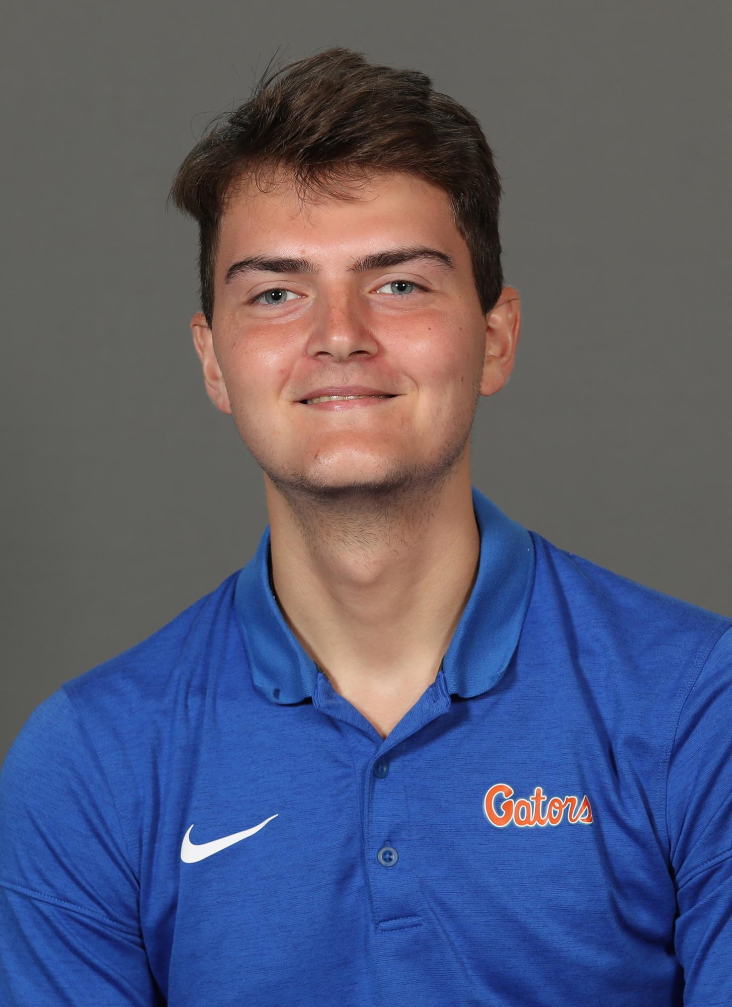 FelicettiMatthew_Softball_Headshot_220830_1400_.jpg