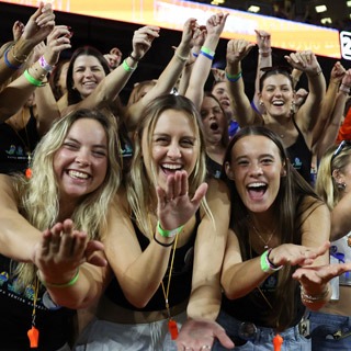 Fans at LSU game cheering for the Gators