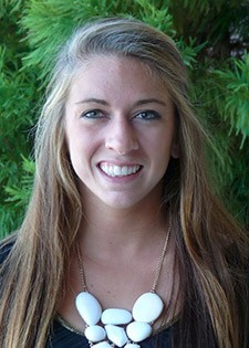 Stephanie Taylor 2013-14 Headshot