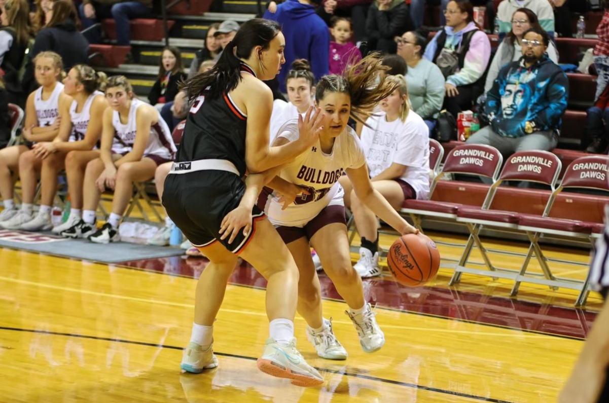 Women's Basketball Brings On Grandville's Christina Lozano The