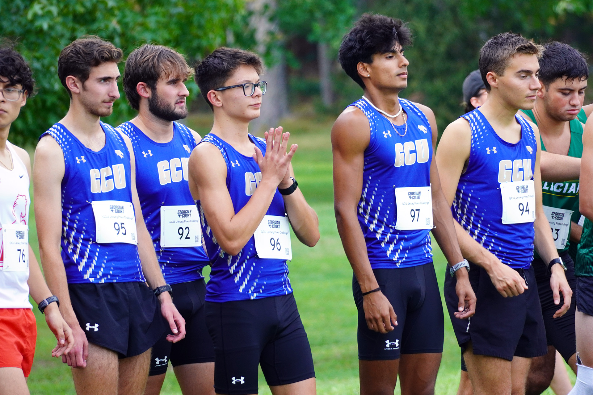 Mens-Cross-Country-Team