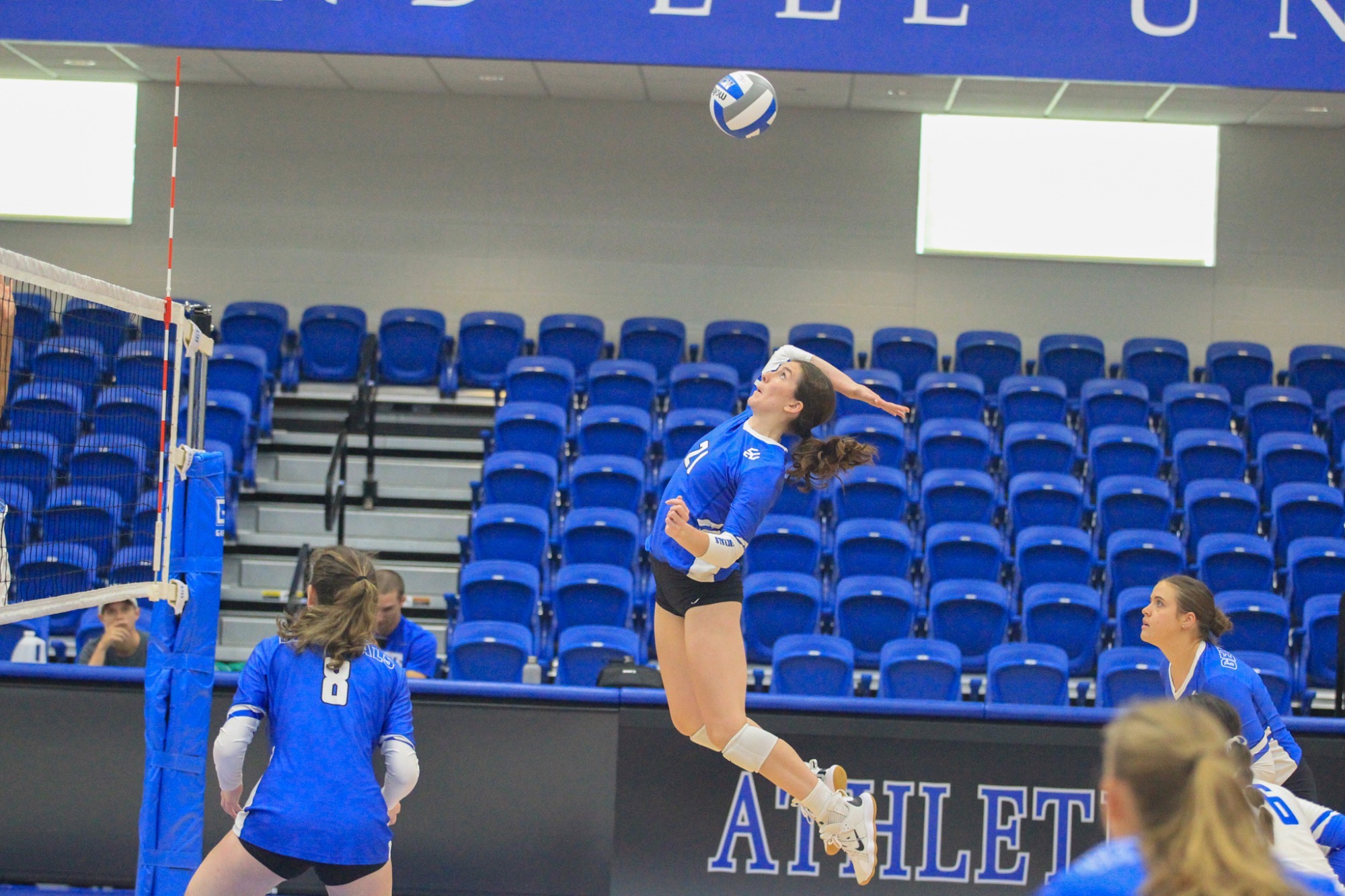 Women’s Volleyball Scores Pair of Wins at Gettysburg Battlefield