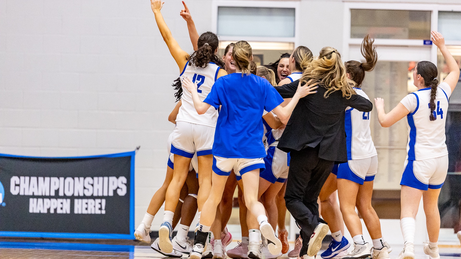 WBB Team - NCAA Second Round vs. CNU