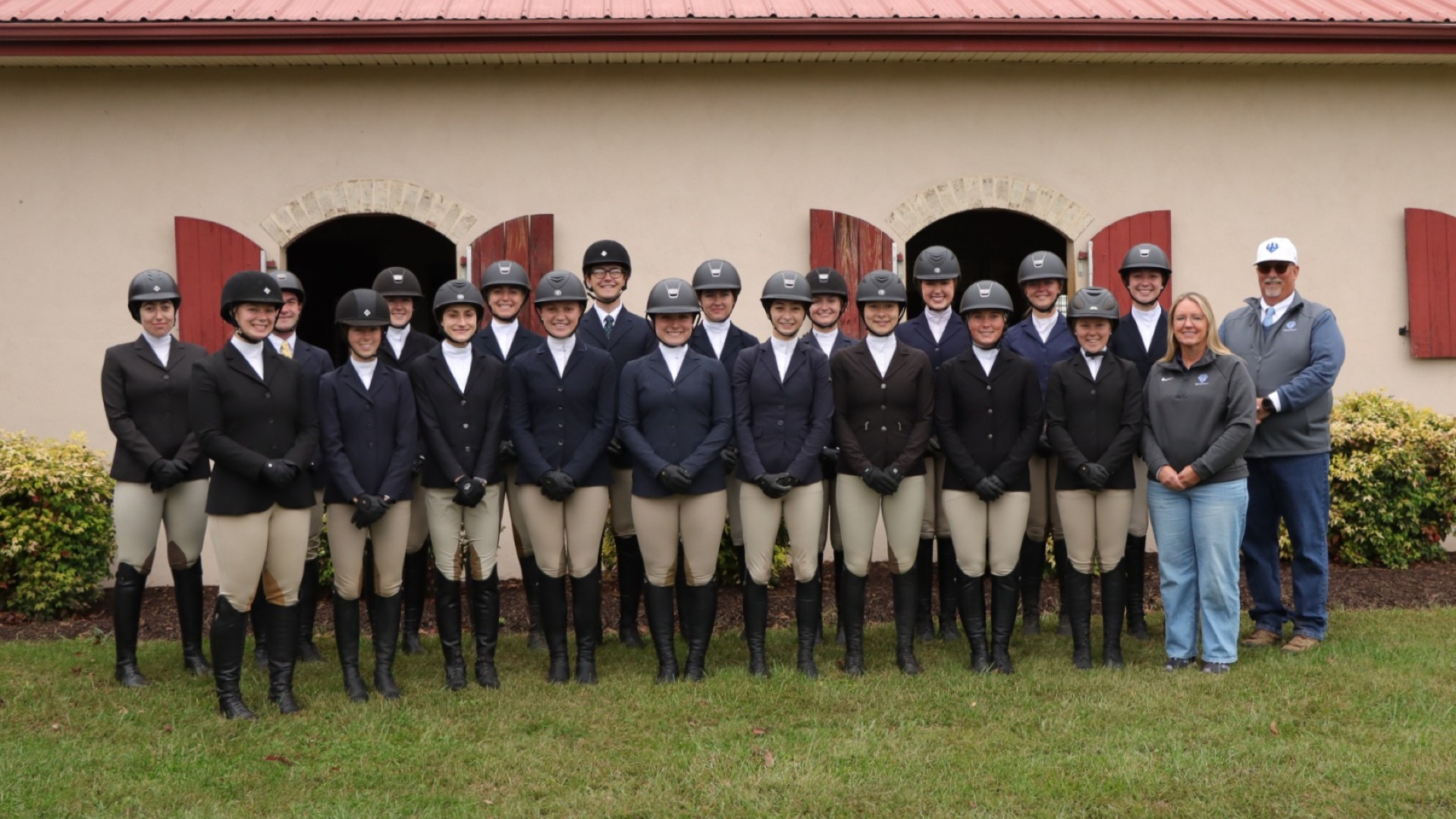 Equestrian 2025-26 Team Picture, no banner