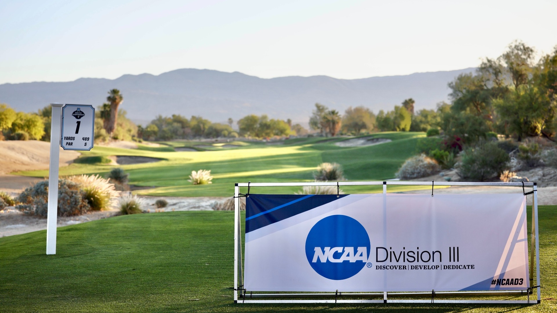 Desert Willow Golf Resort - 1st tee