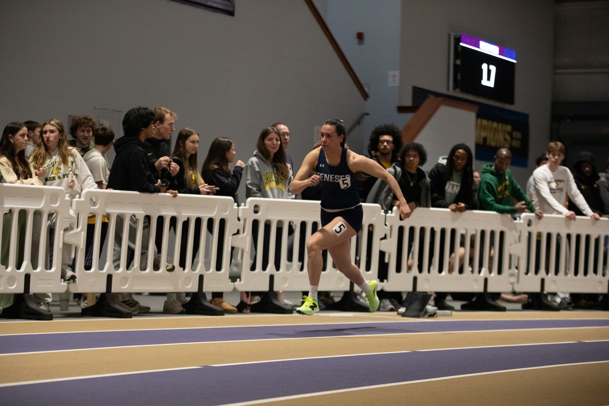 Brynn Mooney Running 400m