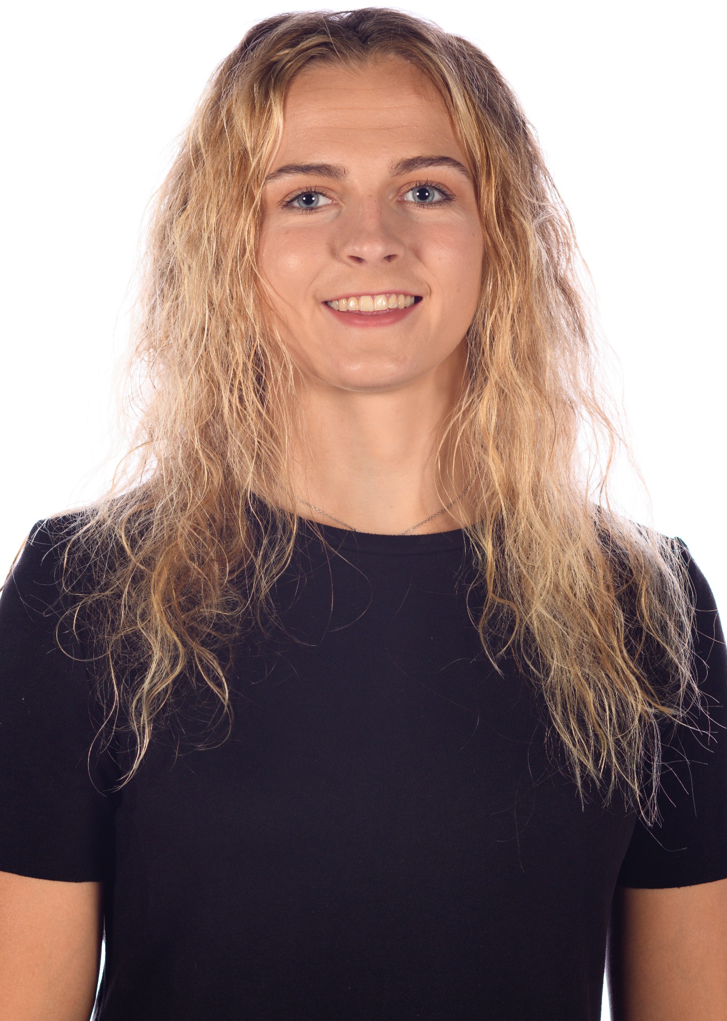 Womenâ??s Basketball Headshots