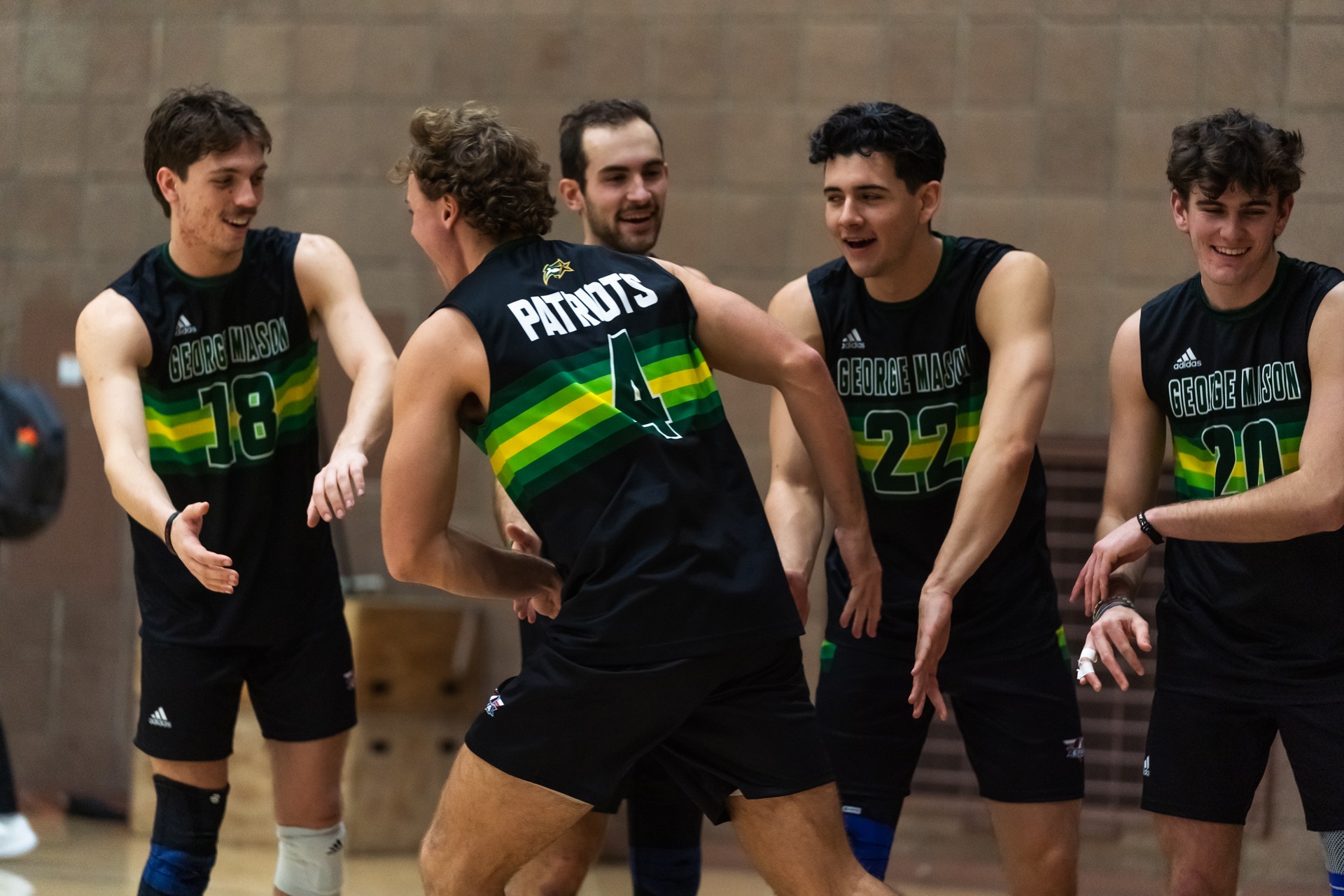 No. 17 Mason Sweep Sacred Heart, 30 Mason University