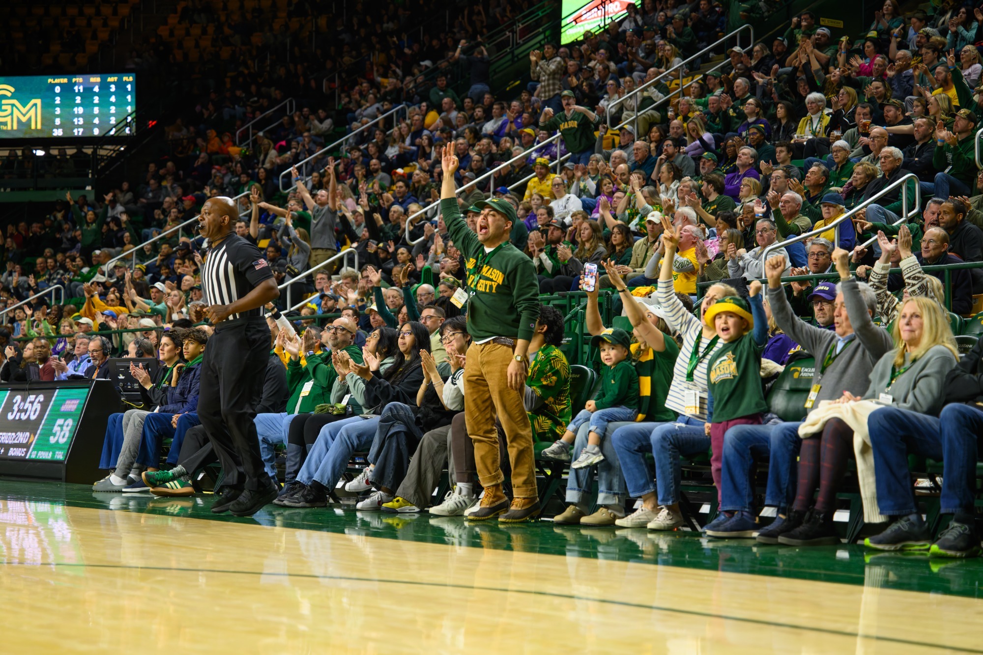 Men's Basketball vs JMU