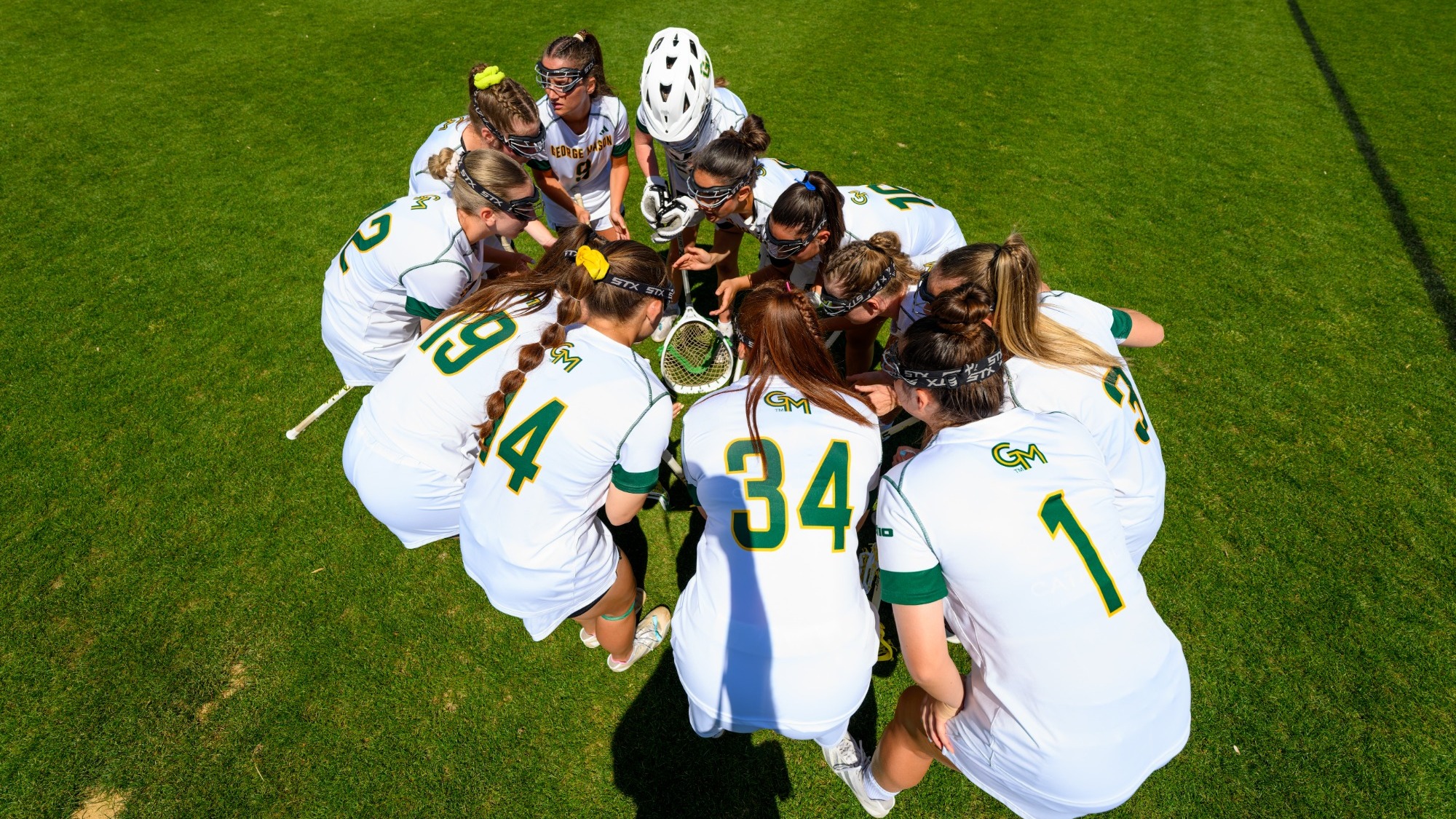 Lax huddle